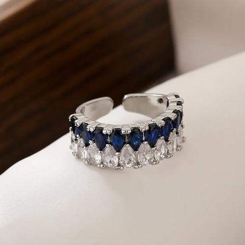 Elegant Tri-Row Gemstone Adjustable Ring - Image 2